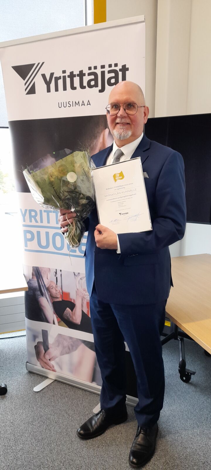 Myrskylän kunnalle kultainen Yrittäjälippu